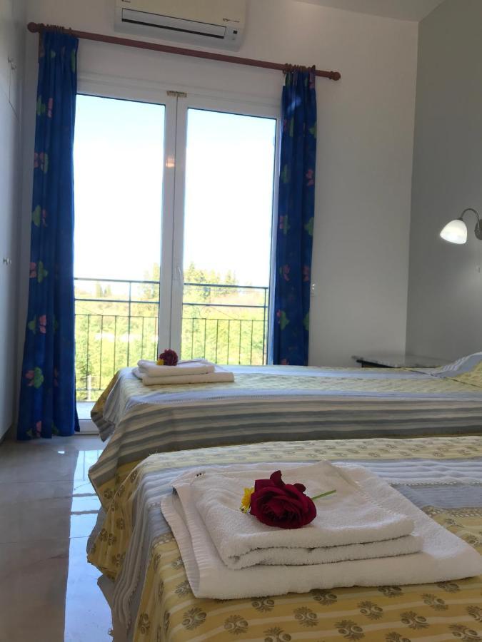 Banos Apartments And Swimming Pool Roda  Extérieur photo