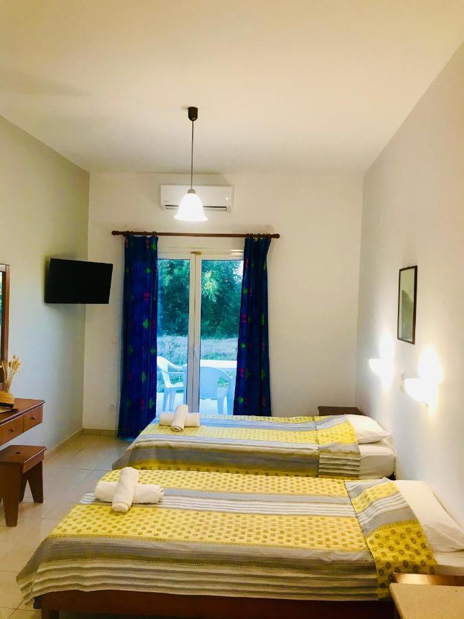 Banos Apartments And Swimming Pool Roda  Extérieur photo