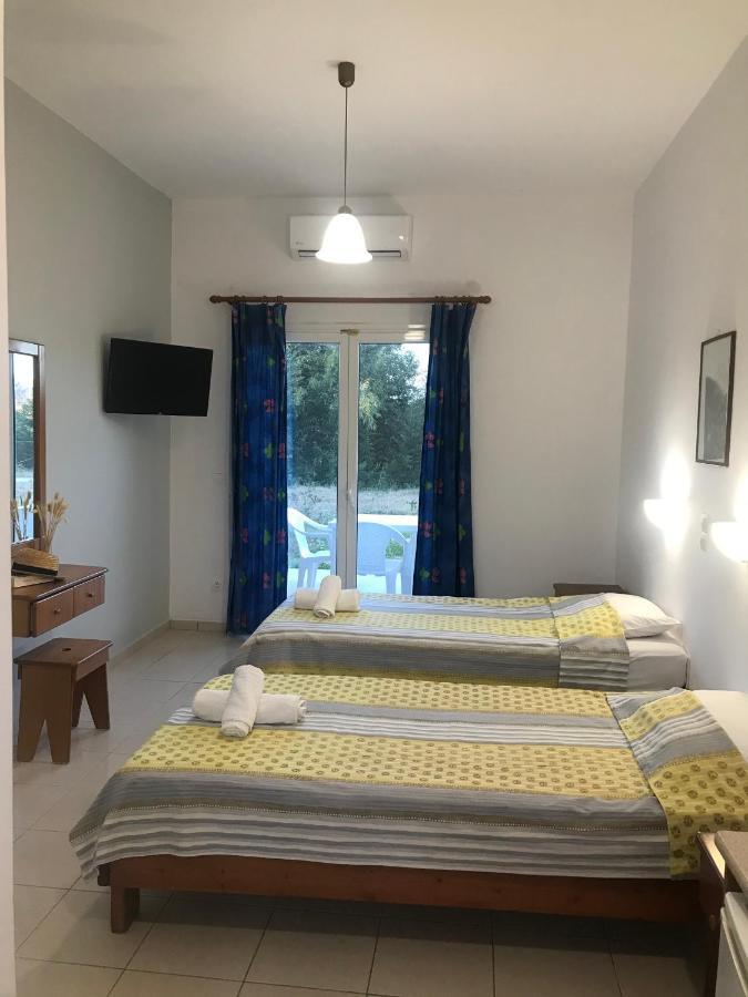 Banos Apartments And Swimming Pool Roda  Extérieur photo